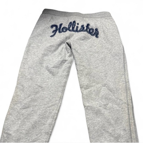 Hollister White and Red Embroidered Sweatpants - Picture 4 of 4
